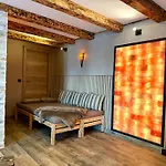 Eulium - Retreat Chalet *